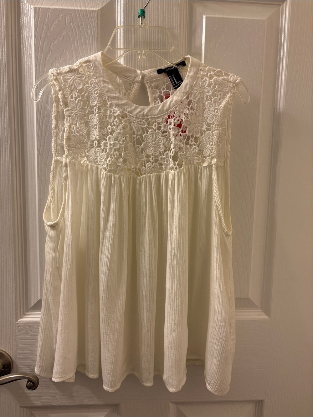 Forever 21 Cream Lace Yoke Sleeveless Tank